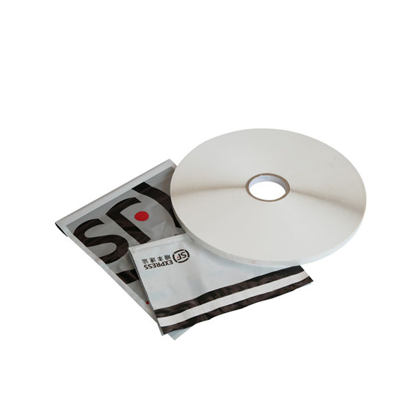 Ruban d'étanchéité pour sac de courrier adhésif